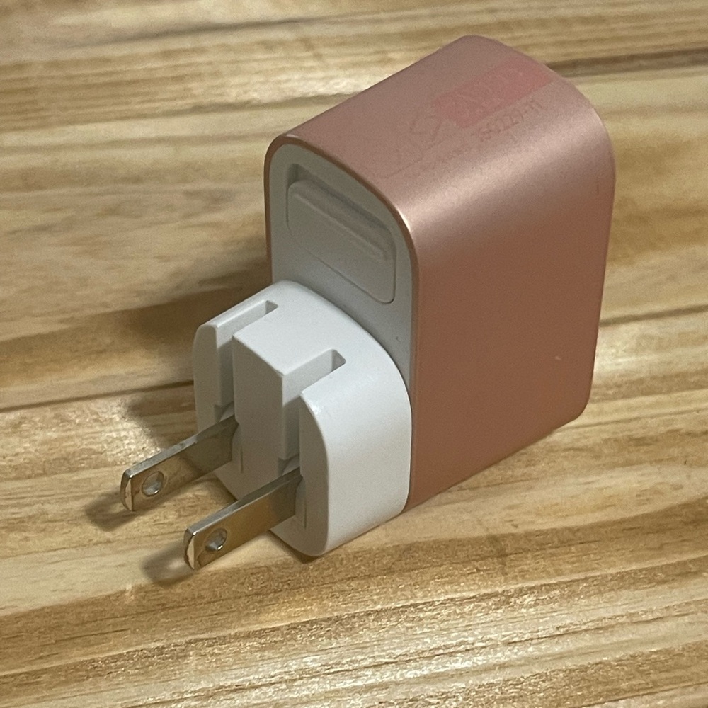 Belkin USB Wall Plug Adapter